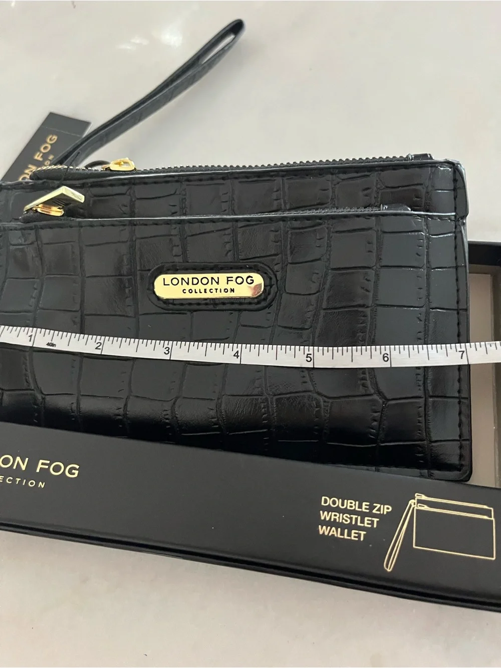 London Fog wristlet